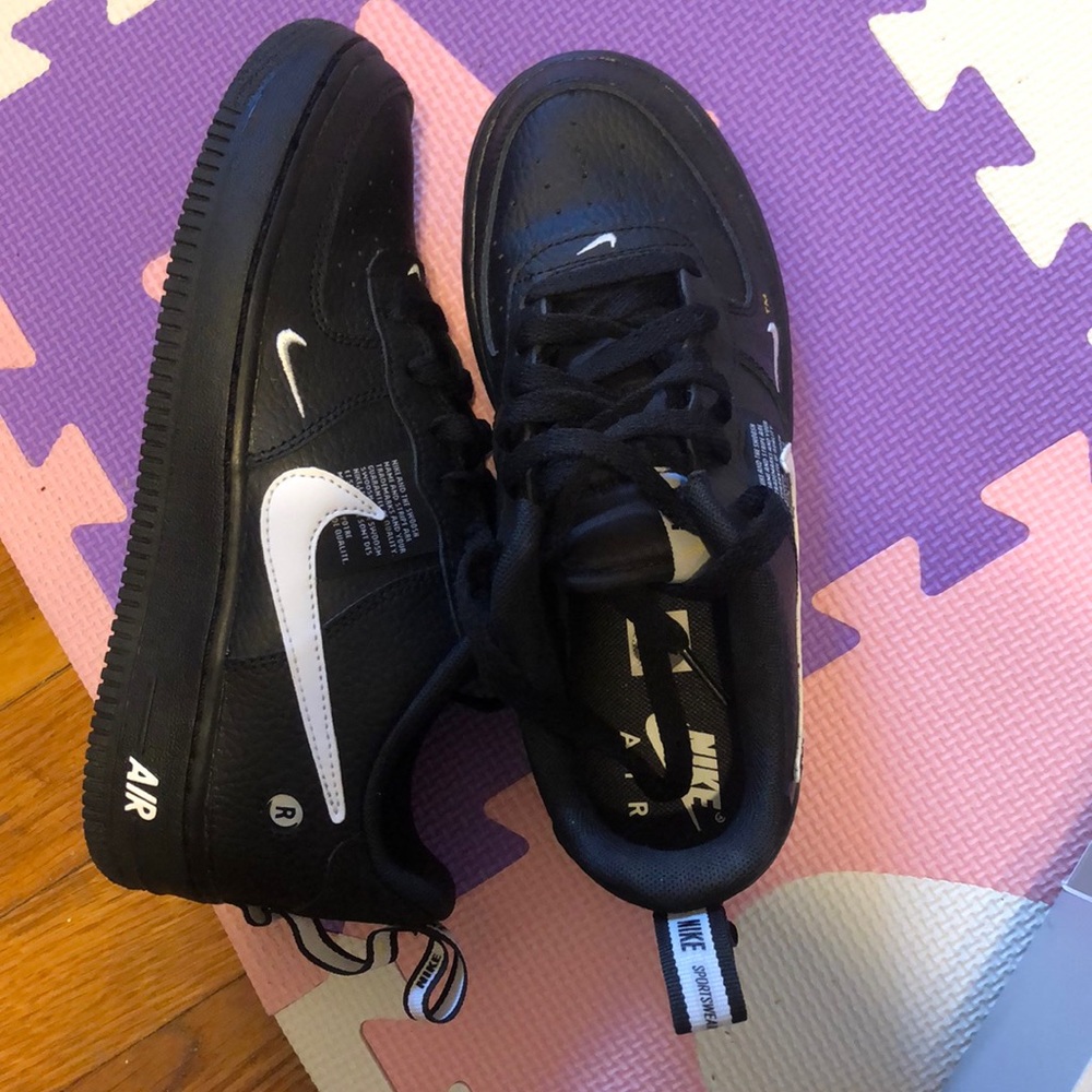 Air Force 1 lv8 utility (gs)